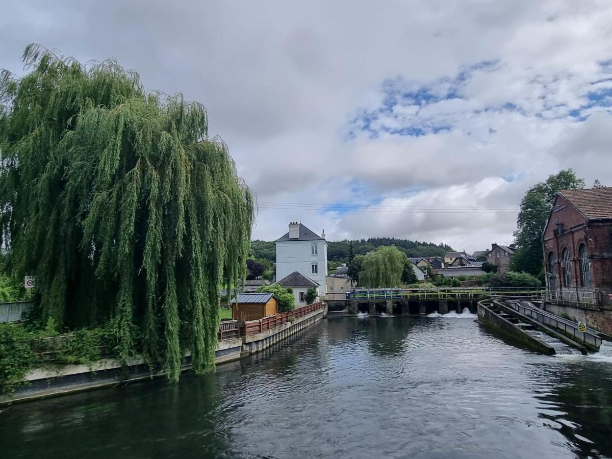 Le Moulin De La Risle Bed & Breakfast Corneville-sur-Risle Exterior photo